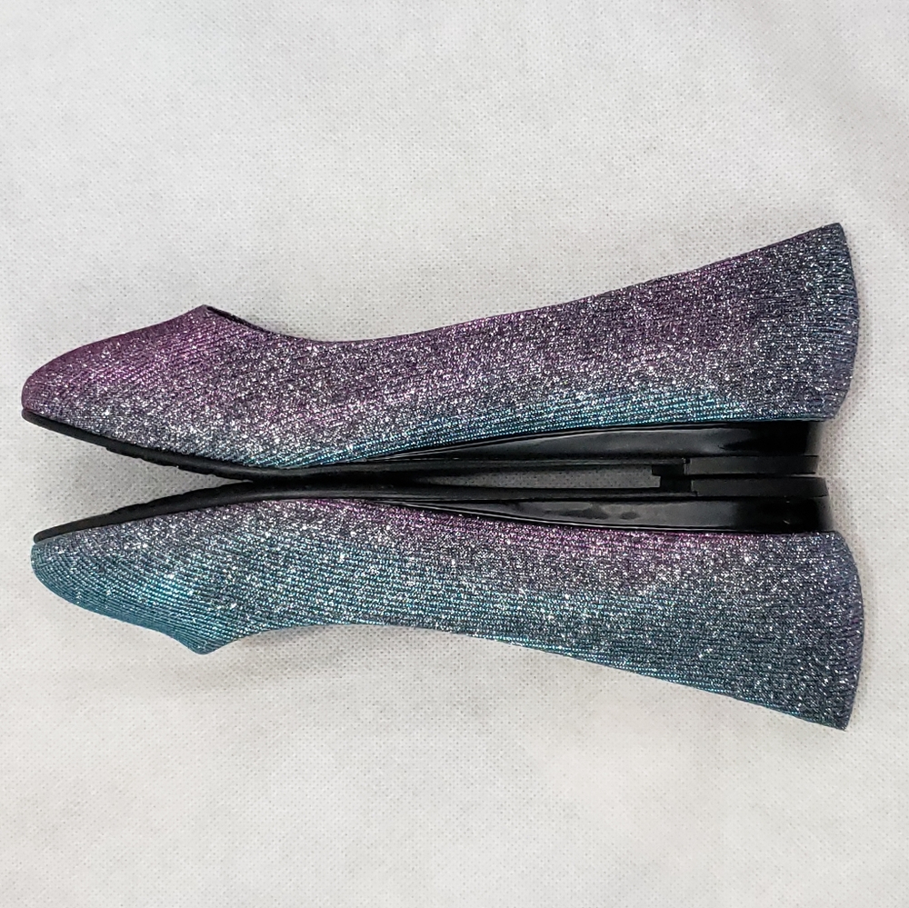 Soft Style Flats Size 6 Extra Wide - Picture 3 of 8